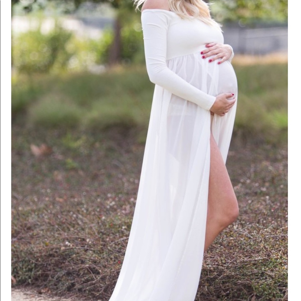 Pink Blush Maternity Ivory Photoshoot Gown